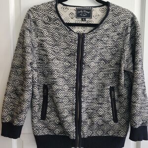 Lucky Brand Black and White Geometric Zip Cardigan